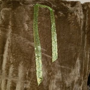 ✔️Glorious Lime Green Sequined Scarf